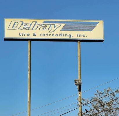 Delray Tire & Retreading