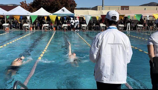 Reach! 200M Backstroke