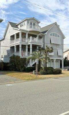 #Painting the complete #Exterior #Windows & #Trim #Siding #Ceilings #Decks @Wrightsville Beach, NC.