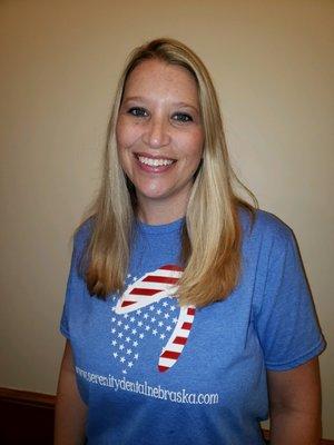 Meet dental hygienist Lindsey DeVaughn.