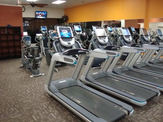 Main cardio area, facing the front.