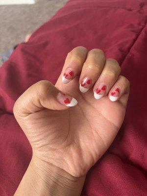 If you want French tip with hearts don't come here