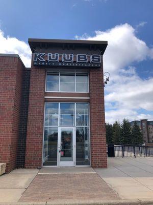 Kuubs Modern Mediterranean