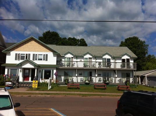 Bay Front Inn Lodging