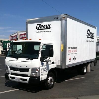 16', 18' Box Trucks with Lift-gate