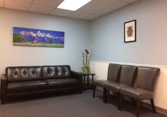 Attractive, spacious waiting area