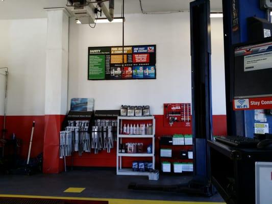 Drive Thru Oil Change Bay