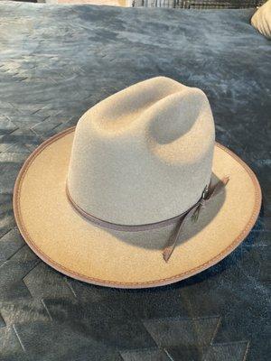 Hat after Cavender's work.