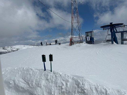 Top of one at Donner Ski Ranch. The snow is amazing!