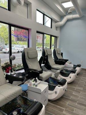 The pedicure station