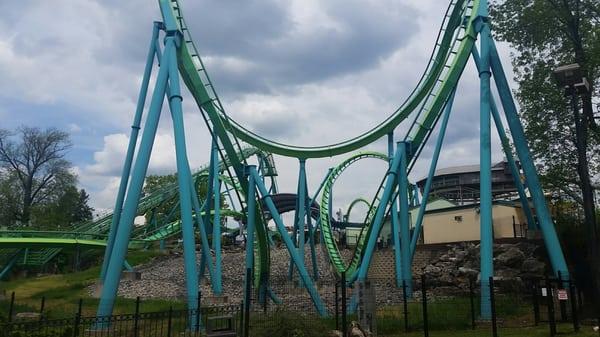 The cobra roll (inversions 5 and 6) is taken at a very unusual angle