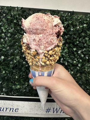 1Scoop Red Velvet in Nutty Waffle Cone