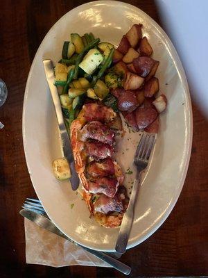 Bacon wrapped shrimp with mixed vegetables and potatoes