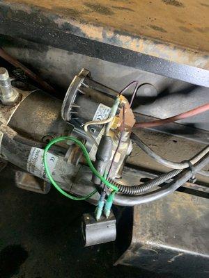 Solenoid wiring