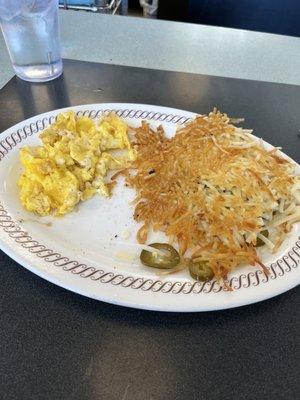 Eggs and hash browns (peppered)