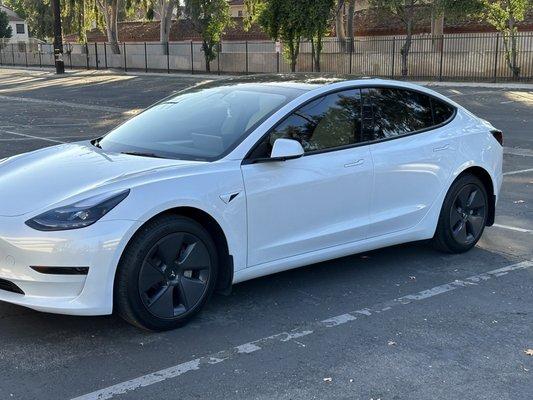 Tesla 3