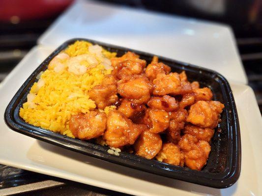 General TSO Chicken With Shrimp Fried Rice