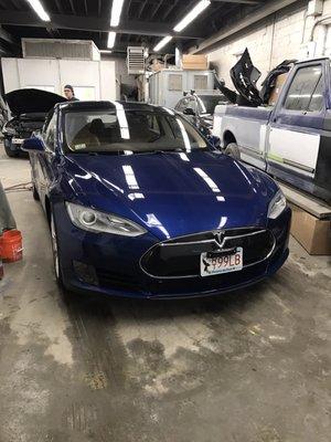 Tesla in for some rear end damage