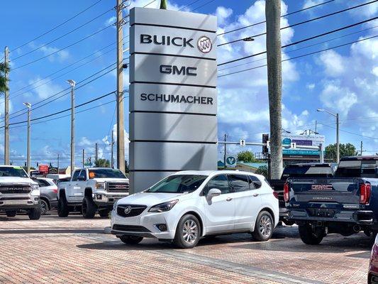 Exterior Buick-GMC Lot