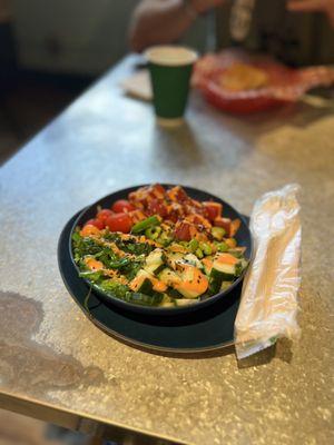 Ahi tuna poke bowl