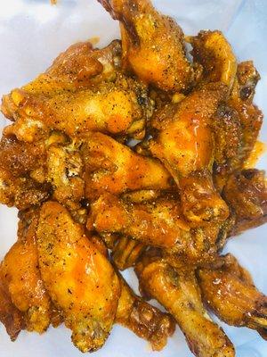 Lemon pepper hot wings