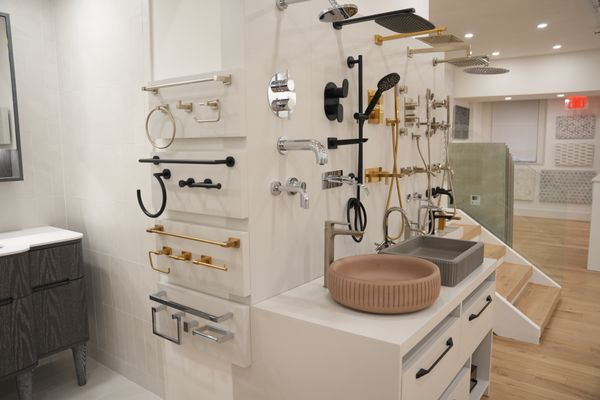 Shower sets, sinks and bathroom hardware