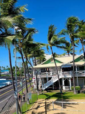 Kona Hop-On Tour -Coconut Grove Market