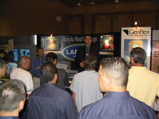 Richard Steele magician with standing room only at a trade show