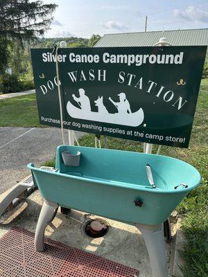 Even a doggy washing station!