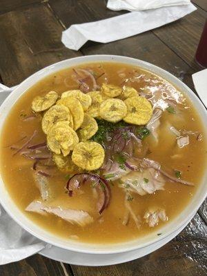 Encebollado mixto