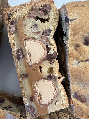 Nutella & Kinder Stuffed Chocolate Chip Cookie Bar