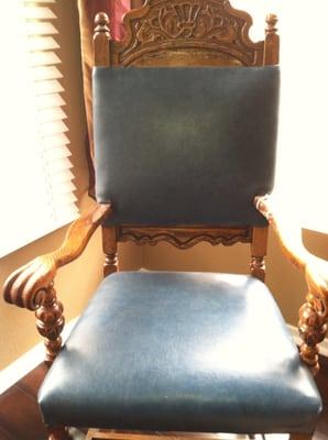 Howell's Custom Upholstery