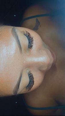 Lolas Lash Bar