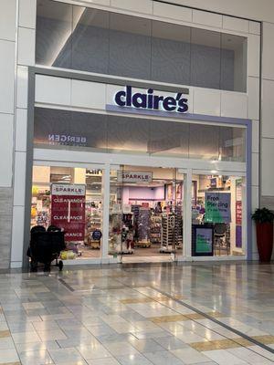 Claire's