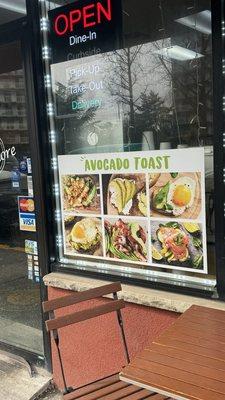 Avacado AVOCADO TOAST (1)