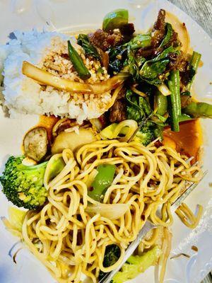 Thai basil and vegetable chow mein