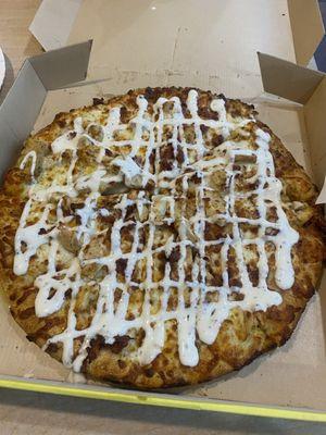 Chicken bacon ranch pizza