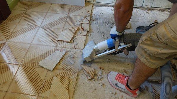 Flooring Removal In Tampa