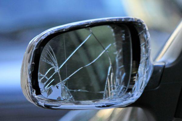 New Jersey Mobile Repair Services for Automotive Sideview Mirror Repairs and Replacement.