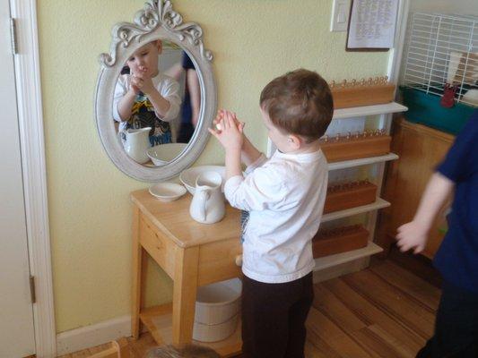 Mastering the art of handwashing