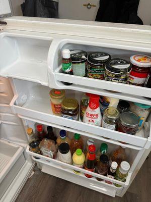 clean fridge