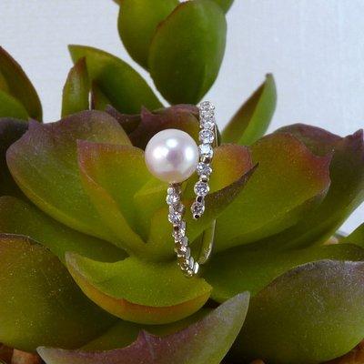 Estate Majorca Cultured Pearl and Diamond Gold Ring