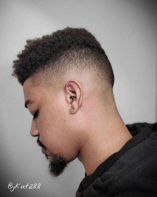 Mid drop skin fade with line up