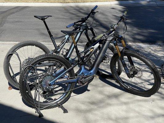 His and hers ebikes.