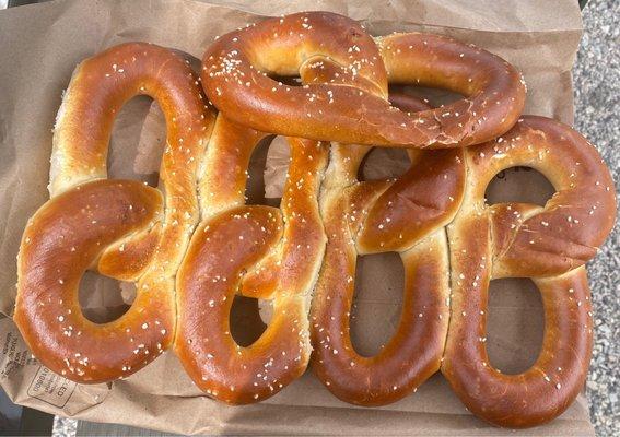 Regular Soft Pretzels