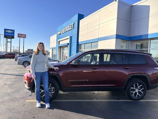 Thank you Megan for coming back and buying your second SUV from me!! Enjoy your 2023 Jeep Cherokee L!! Carolyn Roderick with Poage Chevrolet