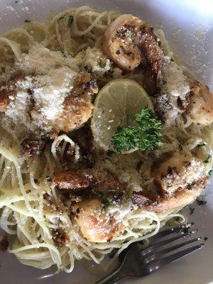 Shrimp scampi pasta