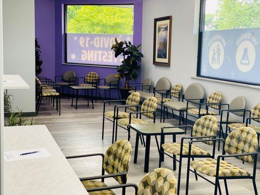 Suburban Medical Group - Bolingbrook Walk-In Clinic - Waiting Room