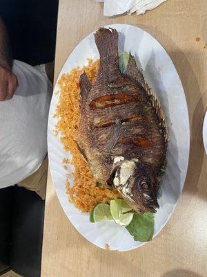 mojarra frita