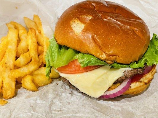 Fries and a cheeseburger with spicy jalapeño Jack.